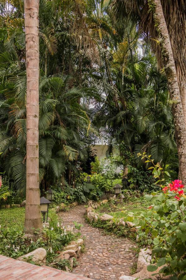 Hotel Ciudad Blanca Copán Екстериор снимка